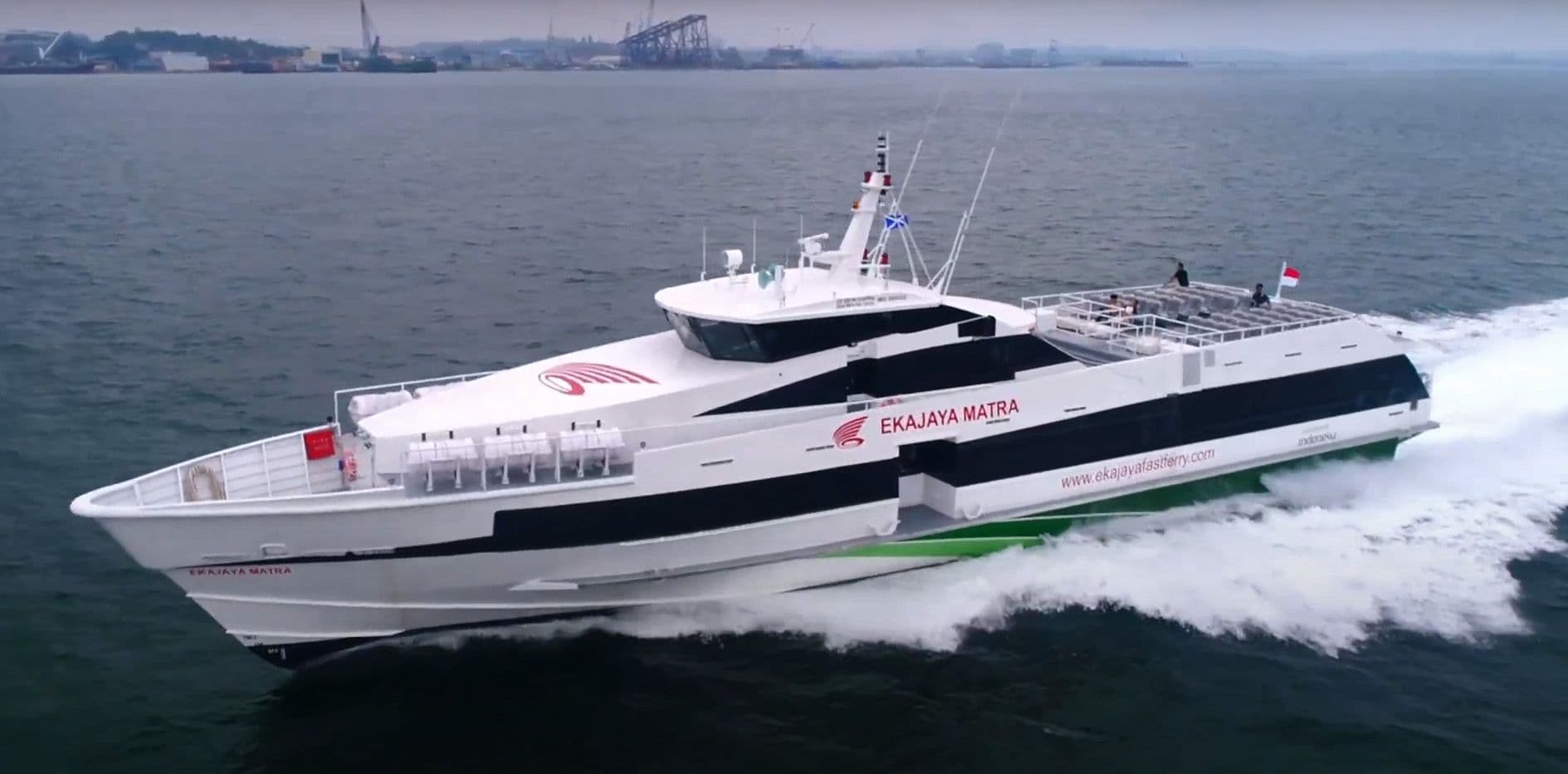 Fast boat